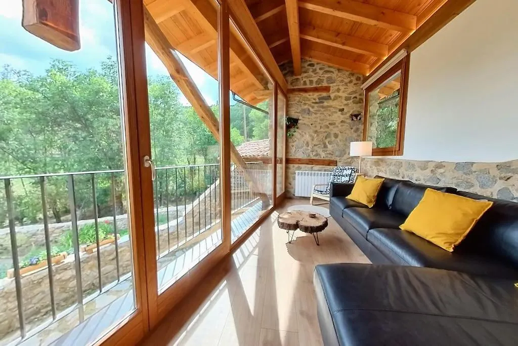 Holiday home Cal Cumell, Allotjament Turistic Aransa Spain
